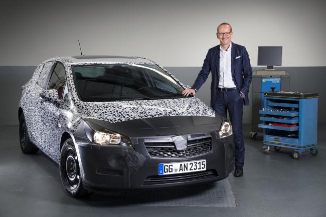 Opel leve un coin du voile sur la nouvelle astra 2016 