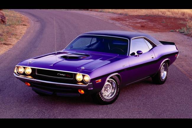 Dodge ressort le plum crazy purple pour ses challenger et charger 