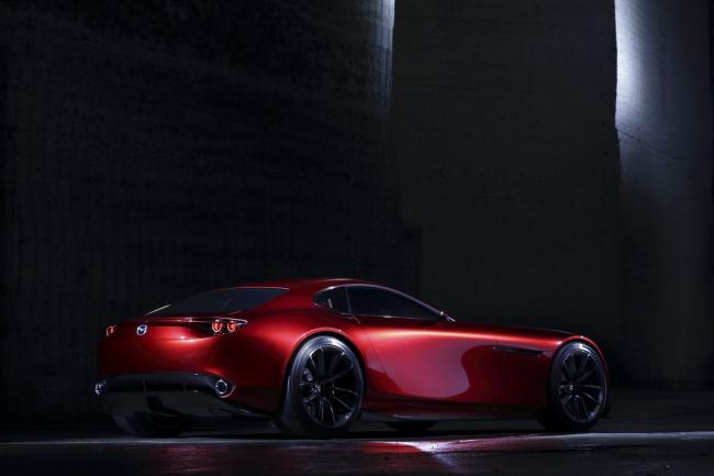 Mazda rx vision une version de serie si la demande est suffisante 