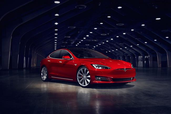 Tesla Model S P100d : un nouveau record du monde sur 400 mètres