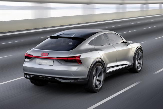 Exterieur_Audi-E-Tron-Sportback-Concept_1
