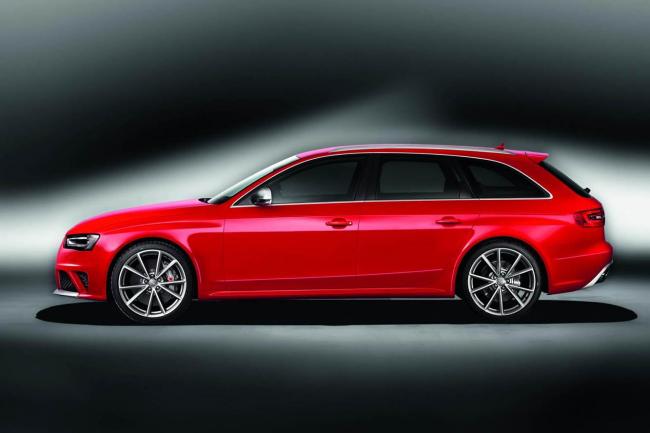 Exterieur_Audi-RS4-Avant_13