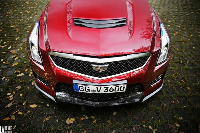 Exterieur_Cadillac-ATS-V-Coupe_28