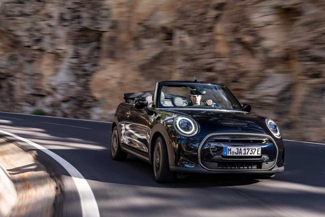 Photo Mini Cooper Se Cabrio Le Cabriolet Lectrique Interieur