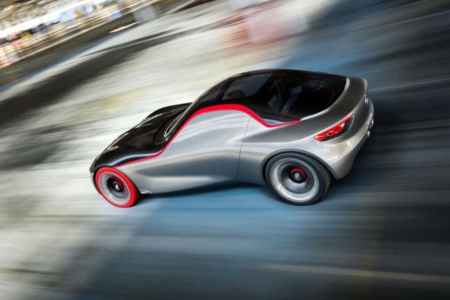 Exterieur_Opel-GT-Concept-2016_15