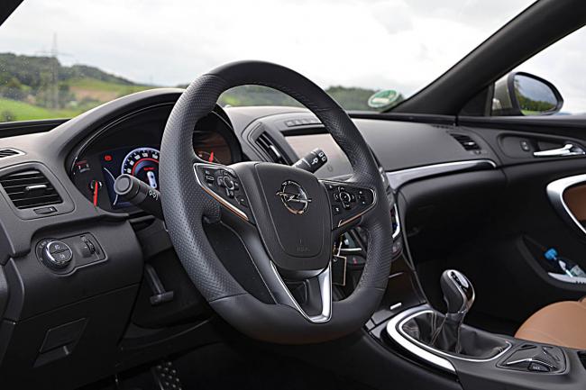 Opel Interieur Opel Insignia Country Tourer 2014 24 Photo En Haute