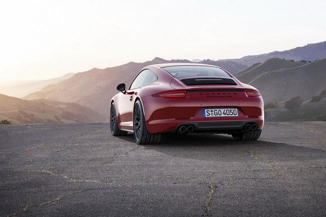 Exterieur_Porsche-911-Carrera-GTS-2015_1