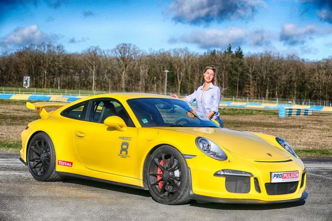 Exterieur_Porsche-911-GT3-2014_0