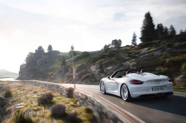 Exterieur_Porsche-Boxster-Spyder-2015_0