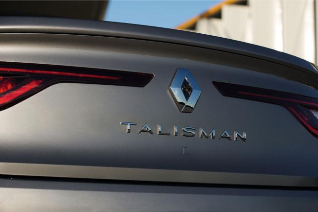 Exterieur_Renault-Talisman-2015_6