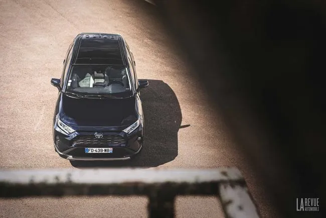 Fiabilité Toyota RAV4 : Quel modèle choisir ? Moteur, boite de vitesses, version, année...