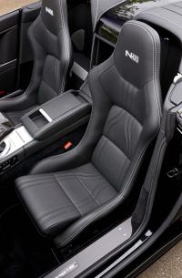 Interieur_Aston-Martin-V8-Vantage-N420-Roadster_12
