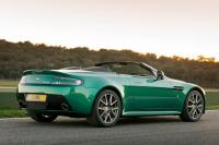 Exterieur_Aston-Martin-V8-Vantage-S-Roadster_4
                                                        width=