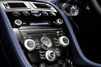 Interieur_Aston-Martin-V8-Vantage-S_22