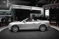 Exterieur_Bentley-Continental-GTC-2012_6
                                                        width=