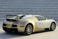 Exterieur_Bugatti-Veyron-2009_38
                                                        width=