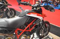 Exterieur_Ducati-Hypermotard-1100-2012_10
                                                        width=