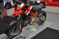 Exterieur_Ducati-Hypermotard-1100-2012_2
                                                        width=