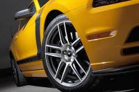 Exterieur_Ford-Mustang-Boss-302-2012_2