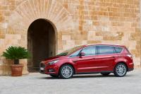 Exterieur_Ford-S-Max-2015_19