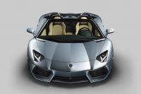Exterieur_Lamborghini-Aventador-Roadster_2