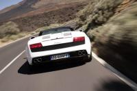 Exterieur_Lamborghini-Gallardo-LP560-4-Spyder_1
                                                        width=