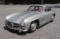 Exterieur_Mercedes-300-SL-Gullwing-1954_14
                                                        width=