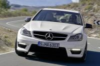 Exterieur_Mercedes-C63-AMG-2011_4
                                                        width=