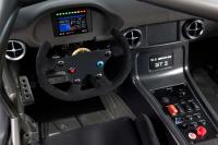 Interieur_Mercedes-SLS-AMG-GT3_14