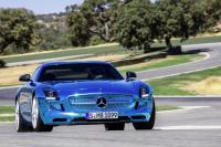 Exterieur_Mercedes-SLS-Electric-Drive_11
