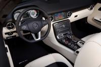 Interieur_Mercedes-SLS-Roadster-AMG_25
                                                        width=