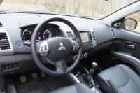 Interieur_Mitsubishi-Outlander-DI-D-Instyle_22
                                                        width=