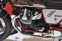 Exterieur_Moto-Guzzi-V7-Racer_8