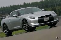 Exterieur_Nissan-Skyline-GT-R_24
                                                        width=