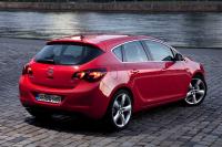 Exterieur_Opel-Astra-2010_2