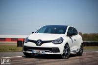 Image principale de l'actu: Renault numéro 1 des ventes … du moins en France