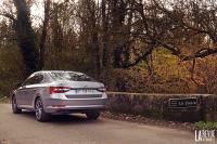 Imageprincipalede la gallerie: Exterieur_Skoda-Superb-TDI-190_0