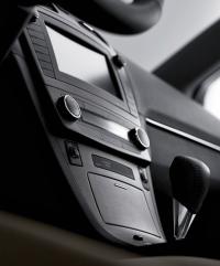 Interieur_Toyota-Avensis-2009_18