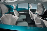 Interieur_Toyota-Prius-C-Concept_15