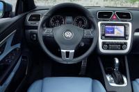 Interieur_Volkswagen-Eos-2011_25