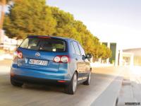 Exterieur_Volkswagen-Golf-Plus_11
                                                        width=
