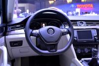 Interieur_Volkswagen-Passat-Mondial-2014_14