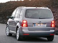 Exterieur_Volkswagen-Touran_2
                                                        width=