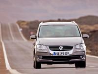 Exterieur_Volkswagen-Touran_10
                                                        width=