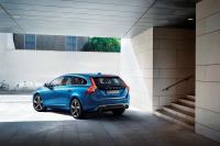 Imageprincipalede la gallerie: Exterieur_Volvo-V60-Hybrid-R-Design_0