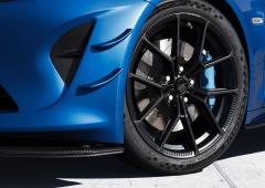 Exterieur_alpine-a110-r-ultime-un-reve-qui-va-jusqu-au-bout-du-bout-en-photo_12