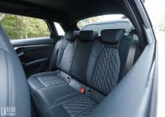 Interieur_audi-a3-35-tdi-challenge-conso_10
                                                        width=