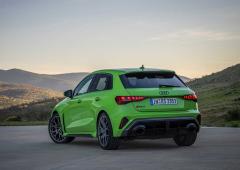 Exterieur_audi-rs3-sportback-une-mise-a-jour-pour-le-millesime-2025_1
                                                        width=