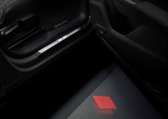 Interieur_audi-rs-q3-10-years-edition_0
                                                        width=