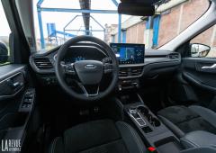 Exterieur_ford-kuga-hybrid-e85-le-bioethanol-transfigure-ce-suv-a-l-essai_14